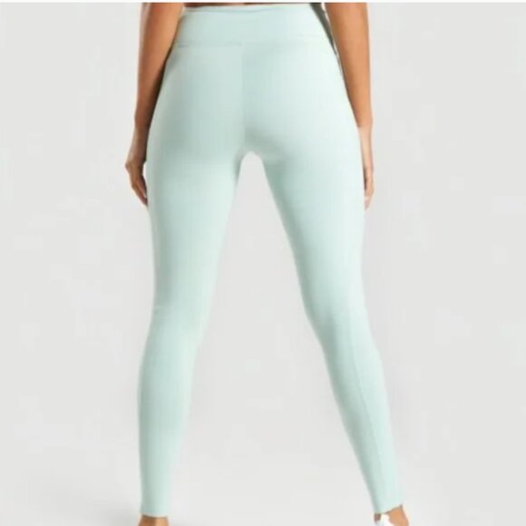 GYMSHARK DREAMY LEGGINGS 2.0 in size large Green - Picture 2 of 5